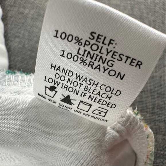 MOD On Trend Floral‎ Wrap Romper  V-Neck Ruffled Trim Spaghetti Straps Medium - Picture 14 of 16